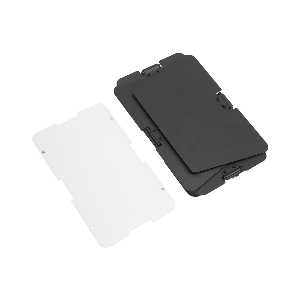 amaran Pano 60c Barn Doors